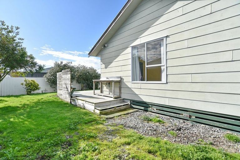 Photo of property in 49 Richill Street, Belfast, Christchurch, 8051