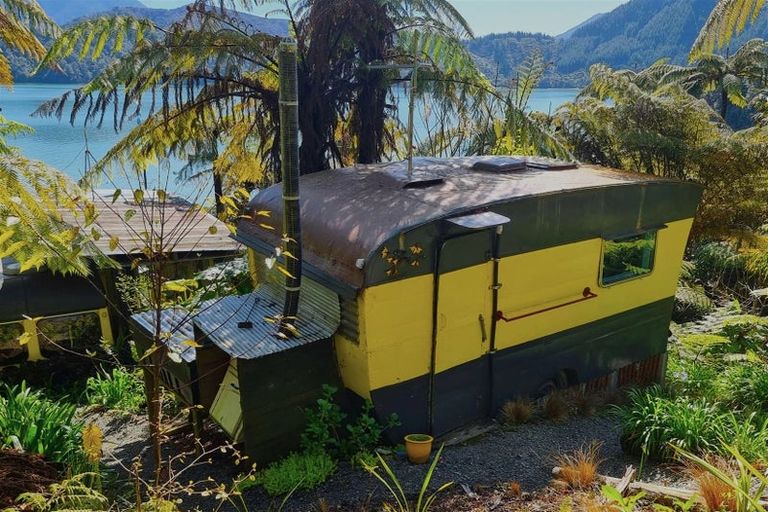 Photo of property in Willow Bay, Mahau Sound, Marlborough Sounds, 7282