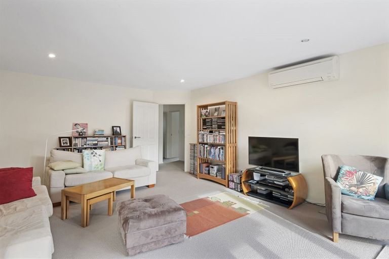 Photo of property in 102a Saint Martins Road, Saint Martins, Christchurch, 8022