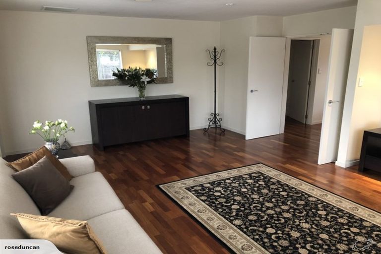 Photo of property in 1/26 Wairakei Road, Strowan, Christchurch, 8052