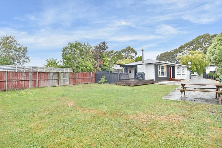 Photo of property in 70 Ohoka Road, Kaiapoi, 7630