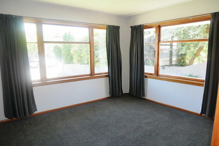 Photo of property in 12 Gregan Crescent, Burnside, Christchurch, 8053