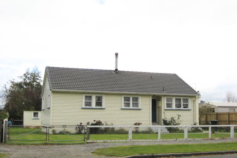 Photo of property in 90 Spenser Street, Milton, 9220