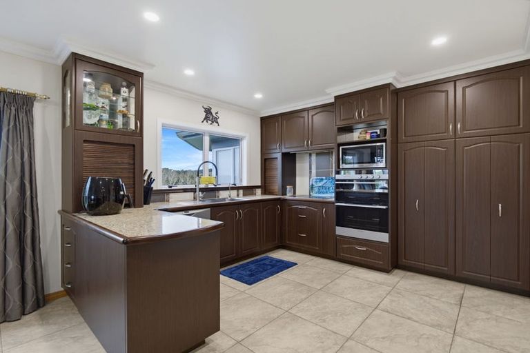 Photo of property in 254 Gorge Road, Maungaturoto, 0588