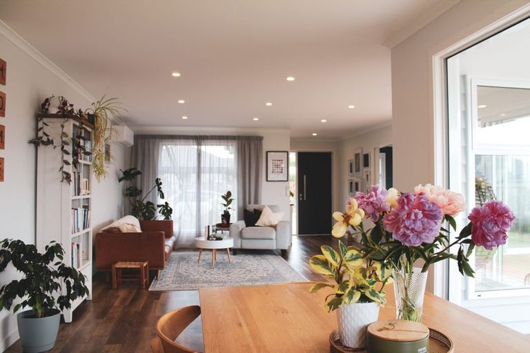 Photo of property in 19 Piwakawaka Drive, Stoke, Nelson, 7011