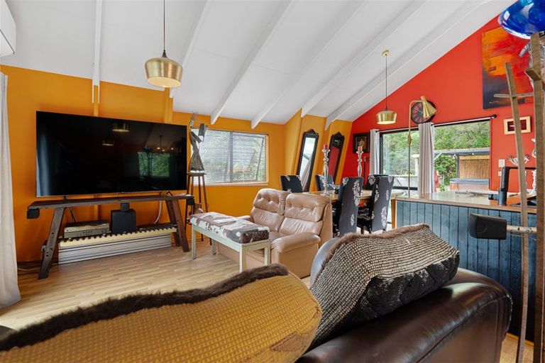 Photo of property in 1073 Paihia Road, Opua, 0200