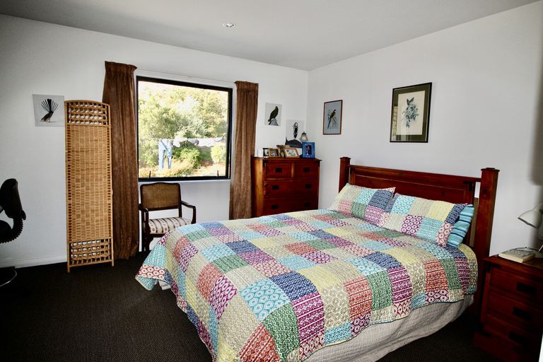 Photo of property in 133 Mcarthur Road, Springvale, Alexandra, 9391