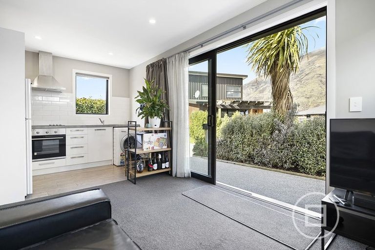 Photo of property in 10-10a Cotswold Court, Lower Shotover, Queenstown, 9304