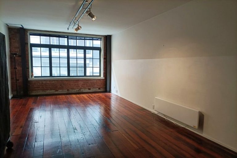 Photo of property in 8/20 Egmont Street, Te Aro, Wellington, 6011