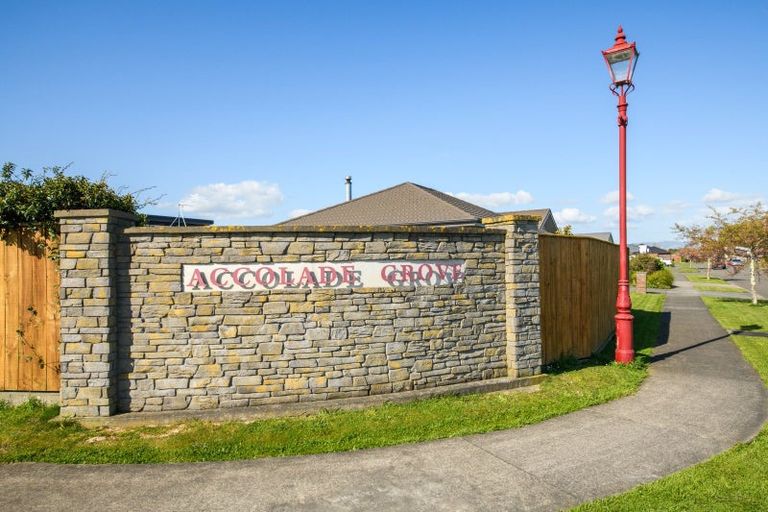 Photo of property in 27 Kanzan Grove, Maewa, 4702