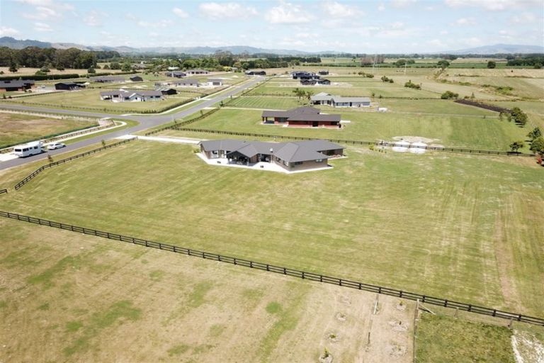 Photo of property in 3 Clover Close, Matangi, Hamilton, 3283