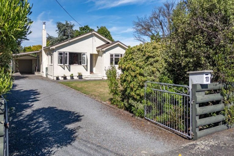Photo of property in 70 Park Road, Carterton, 5713