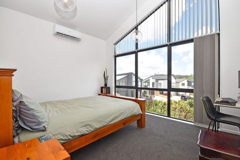 Photo of property in 120 Waekahu Road, Westgate, Auckland, 0814