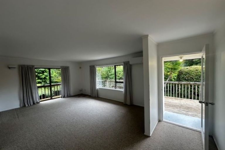 Photo of property in 2/246 Beach Road, Campbells Bay, Auckland, 0630