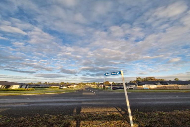 Photo of property in 63 Murray Ward Drive, Te Kauwhata, 3710