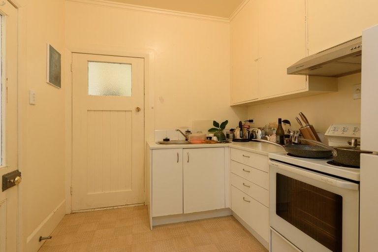 Photo of property in 150 Ohiro Road, Brooklyn, Wellington, 6021