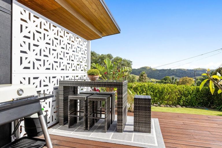 Photo of property in 10 Hillcrest Road, Hatfields Beach, Orewa, 0931