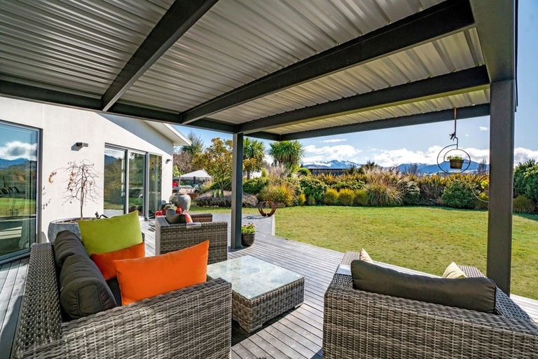 Photo of property in 7 Wexford Street, Albert Town, Wanaka, 9305