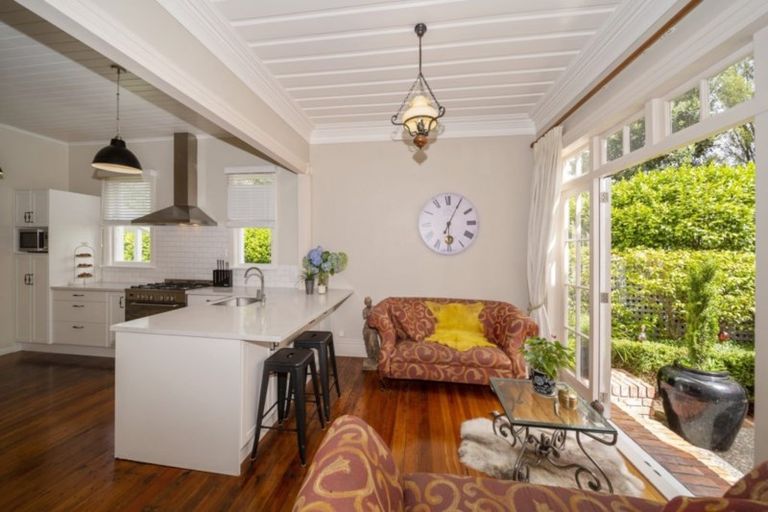 Photo of property in 139a Brooklands Road, Brooklands, New Plymouth, 4310