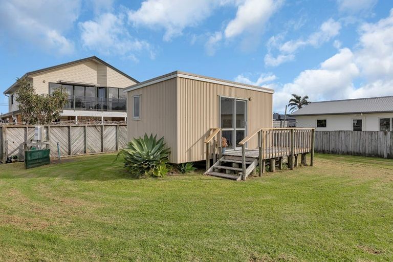 Photo of property in 66 One Tree Point Road, One Tree Point, 0118