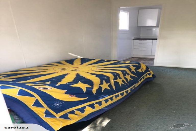 Photo of property in 11 Challinor Street, Pakuranga, Auckland, 2010