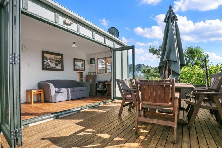 Photo of property in 6 Marine Avenue, Waihi Beach, 3611