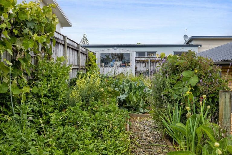 Photo of property in 54 Penrod Drive, Bell Block, New Plymouth, 4312