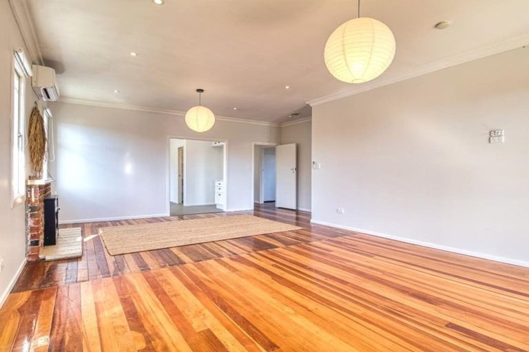 Photo of property in 6a Crosby Street, Havelock North, 4130