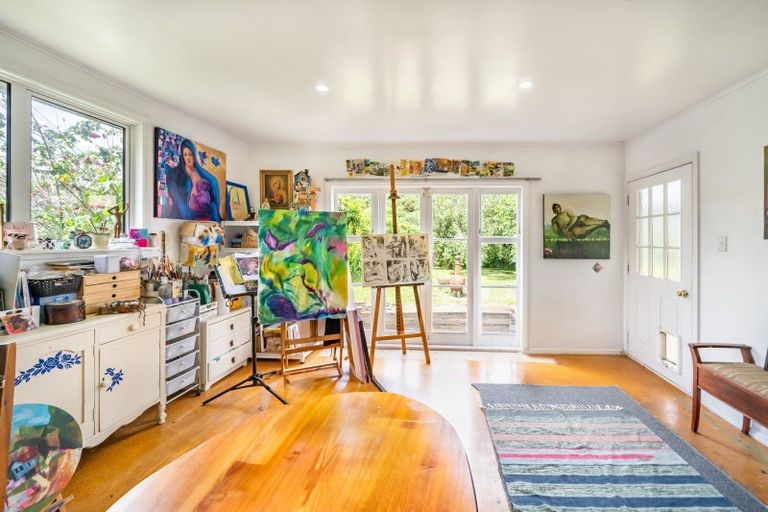 Photo of property in 17 Black Beech Street, Birchville, Upper Hutt, 5018