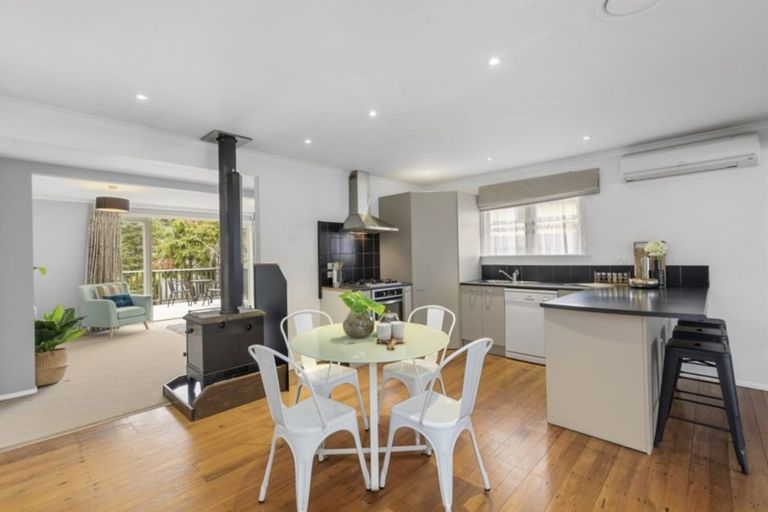 Photo of property in 5 Kopara Grove, Stokes Valley, Lower Hutt, 5019