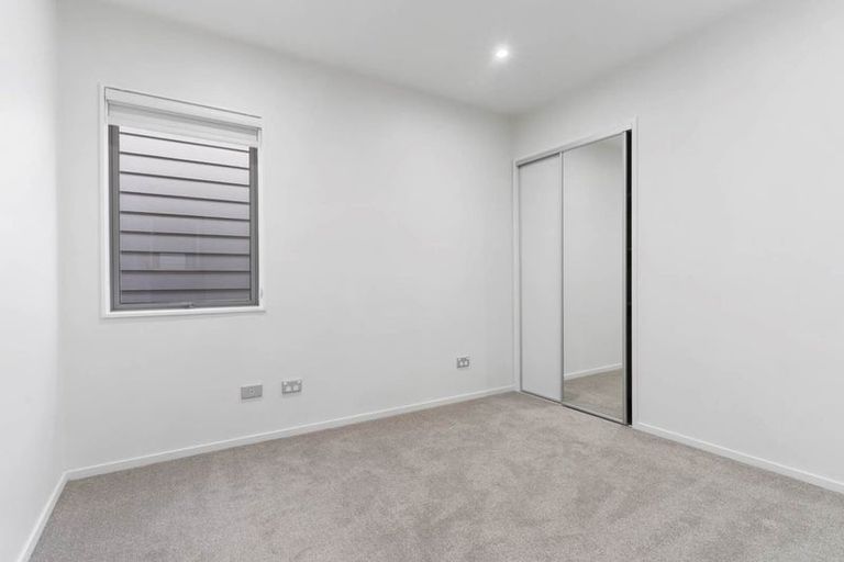 Photo of property in 82 Joseph Street, Flat Bush, Auckland, 2019