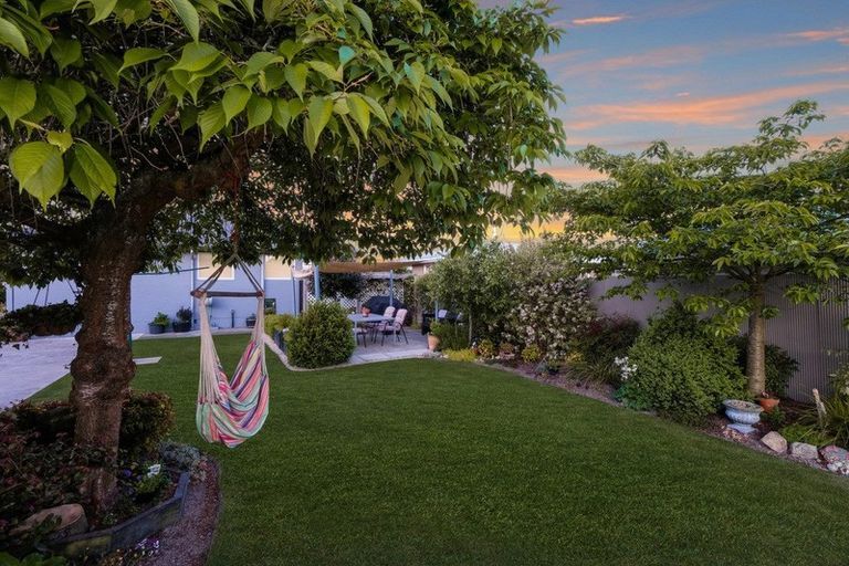 Photo of property in 16 Donegal Street, Belfast, Christchurch, 8051