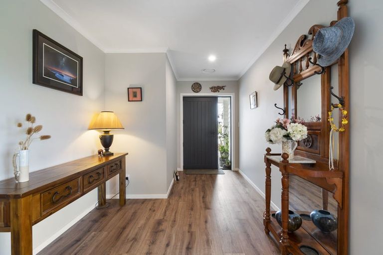 Photo of property in 29 Fry Road, Halcombe, Feilding, 4777