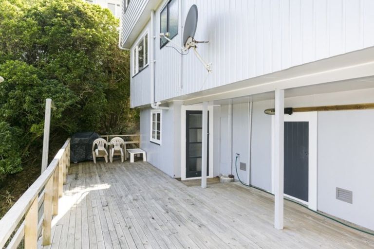 Photo of property in 6 Winnipeg Way, Kingston, Wellington, 6021