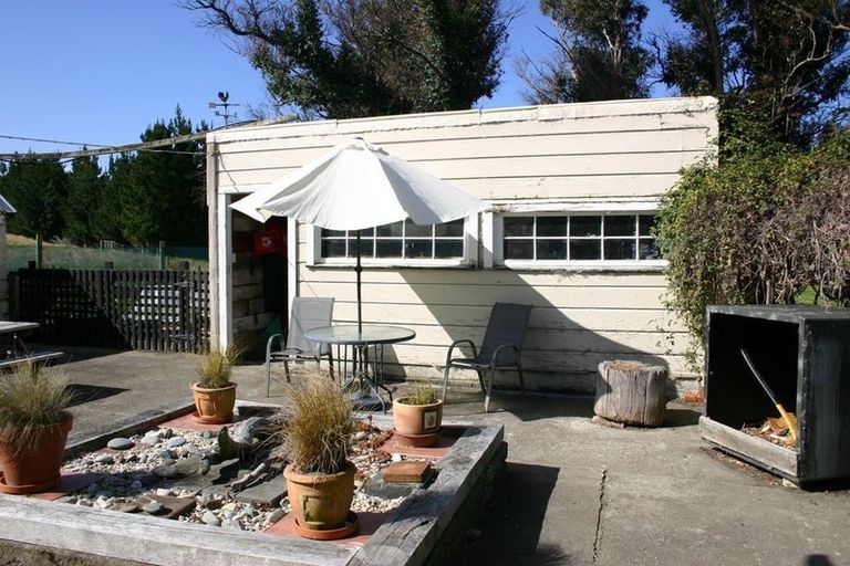 Photo of property in 40 Shaw Road, Glenpark, Palmerston, 9481