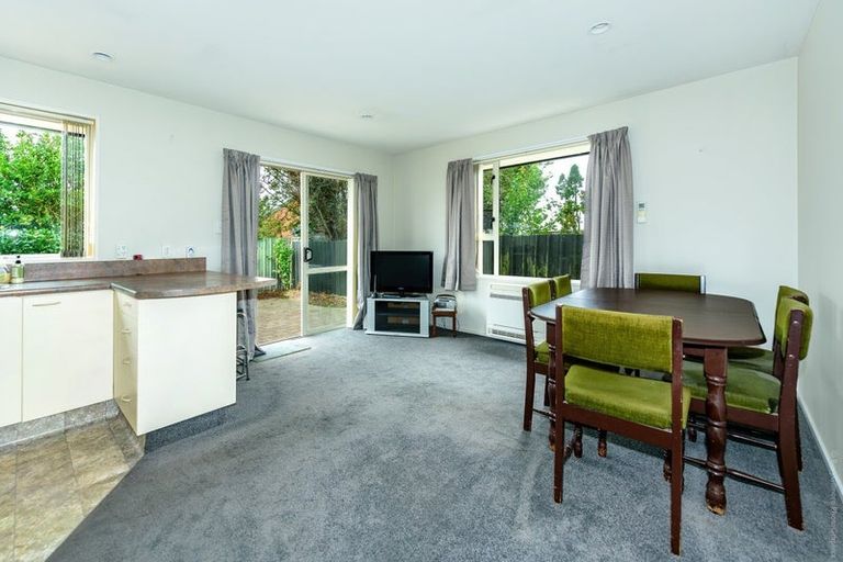 Photo of property in 2/28 Grampian Street, Casebrook, Christchurch, 8051