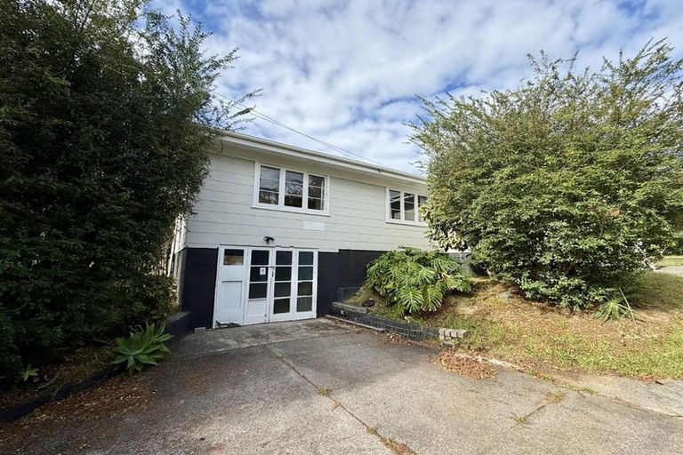 Photo of property in 56 Christmas Road, Manurewa, Auckland, 2102