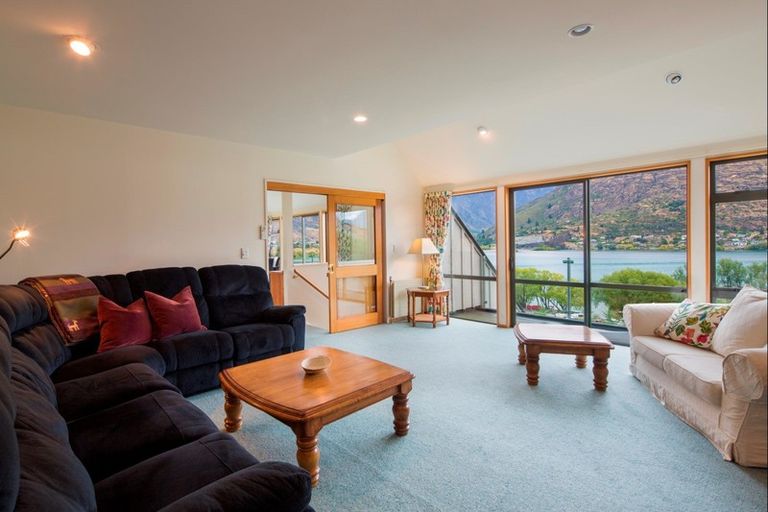 Photo of property in Marina Village, 1/10 Marina Drive, Frankton, Queenstown, 9300