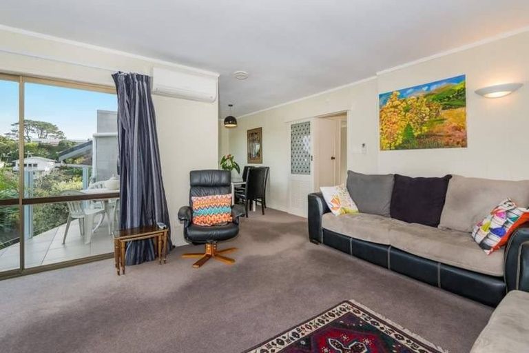 Photo of property in 3/22 Mariposa Crescent, Birkenhead, Auckland, 0626