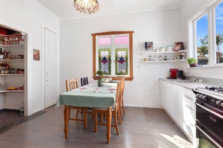 Photo of property in 31 Western Hills Drive, Kensington, Whangarei, 0112