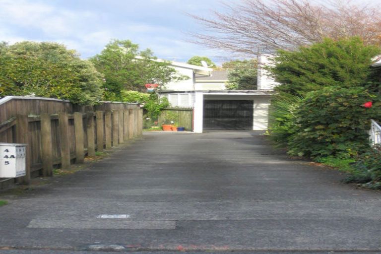 Photo of property in 5 Saint Columbans Grove, Boulcott, Lower Hutt, 5010