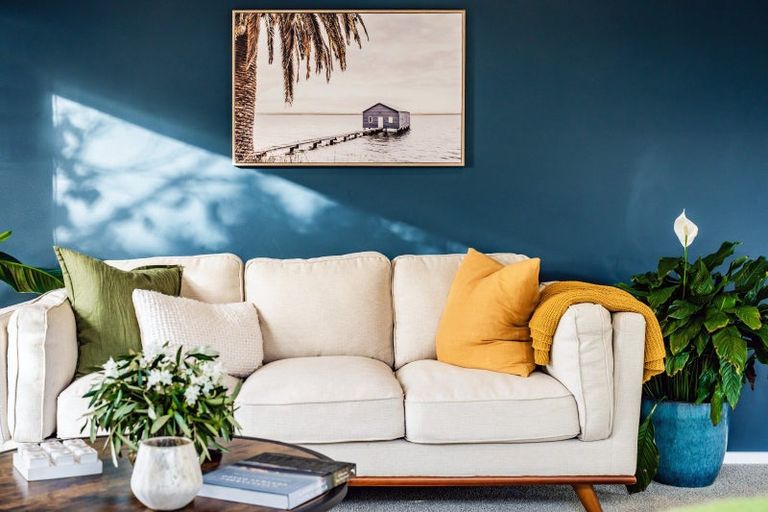 Photo of property in 15 Walnut Road, Riverhead, 0820