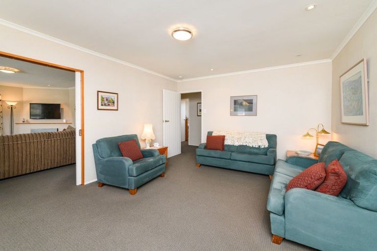 Photo of property in 6 Mudgway Place, Awapuni, Palmerston North, 4412
