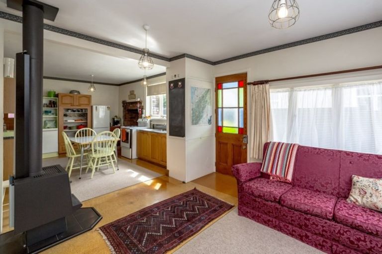 Photo of property in 153 Main Street, Greytown, 5712