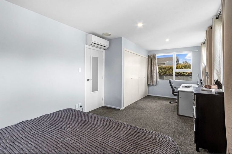 Photo of property in 7 Gregan Crescent, Burnside, Christchurch, 8053