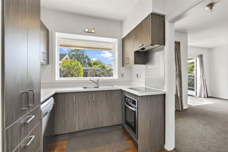 Photo of property in 79 Kahu Road, Fendalton, Christchurch, 8041