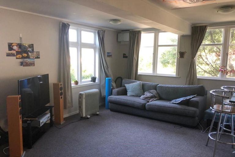 Photo of property in 2/44 Ribble Street, Island Bay, Wellington, 6023