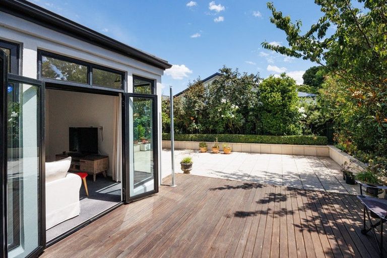 Photo of property in 232a Victoria Avenue, Hokowhitu, Palmerston North, 4410