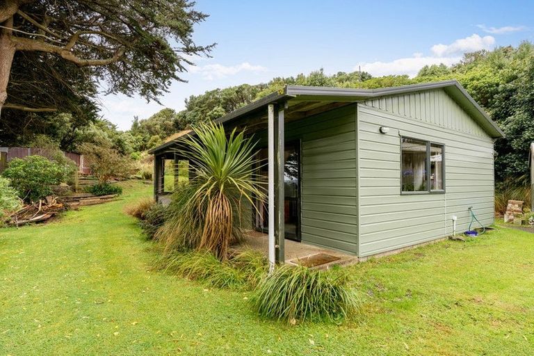 Photo of property in 63 Sandymount Road, Sandymount, Dunedin, 9077