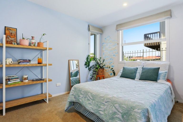 Photo of property in 40 Oceanview Road, Mount Maunganui, 3116